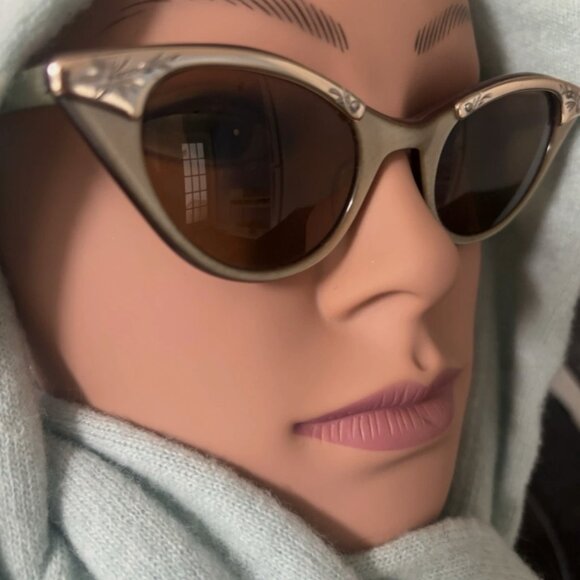 Vintage 1950s TITMUS Gold Aluminum Cat Eye Sunglasses Elegant Hollywood Glam main image 4